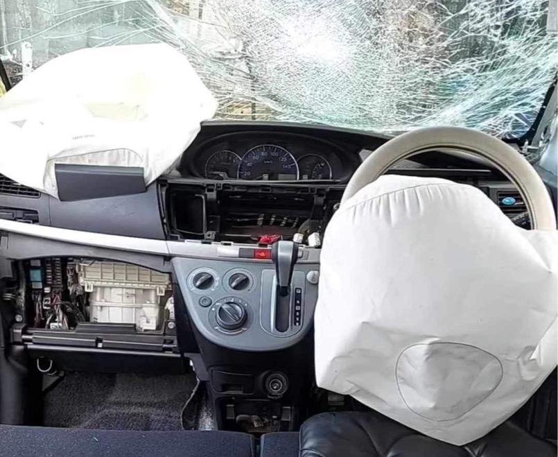 エアバッグ類の車上作動処理